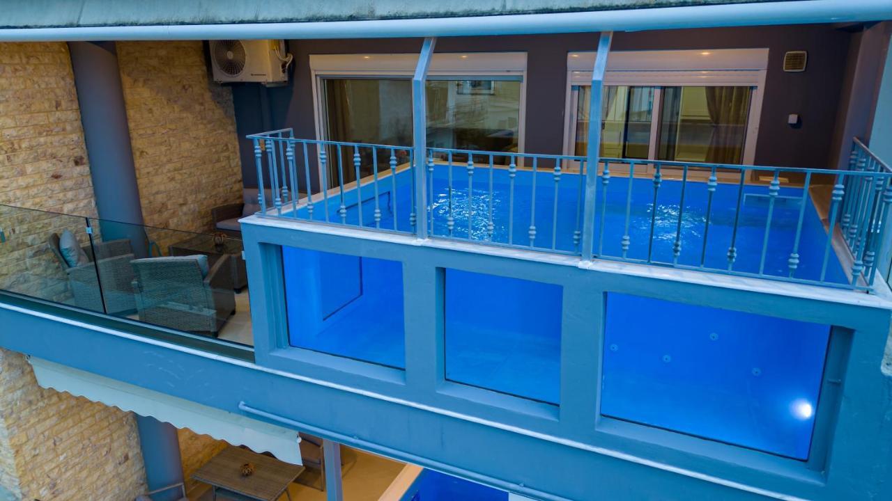 Grand Suites With Private Pools Kalamata Exterior foto