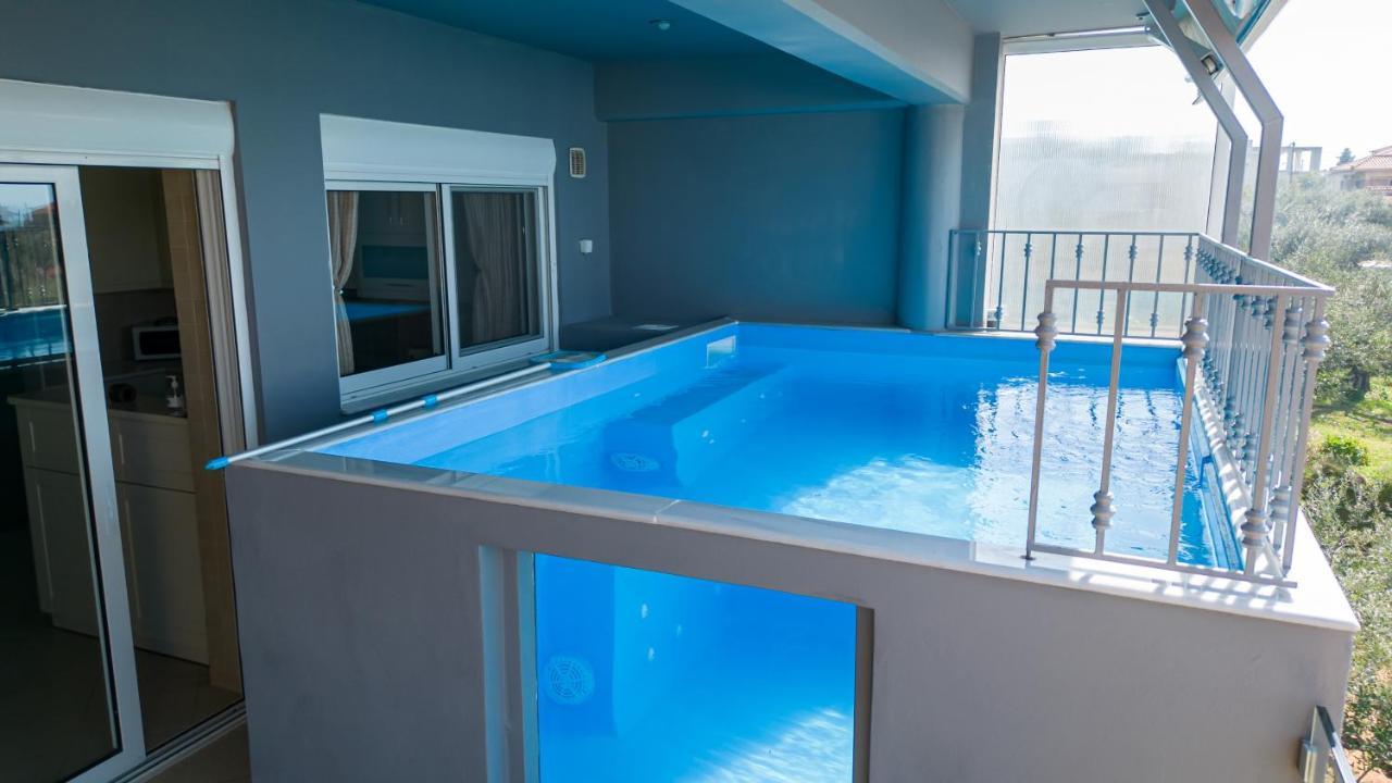 Grand Suites With Private Pools Kalamata Exterior foto