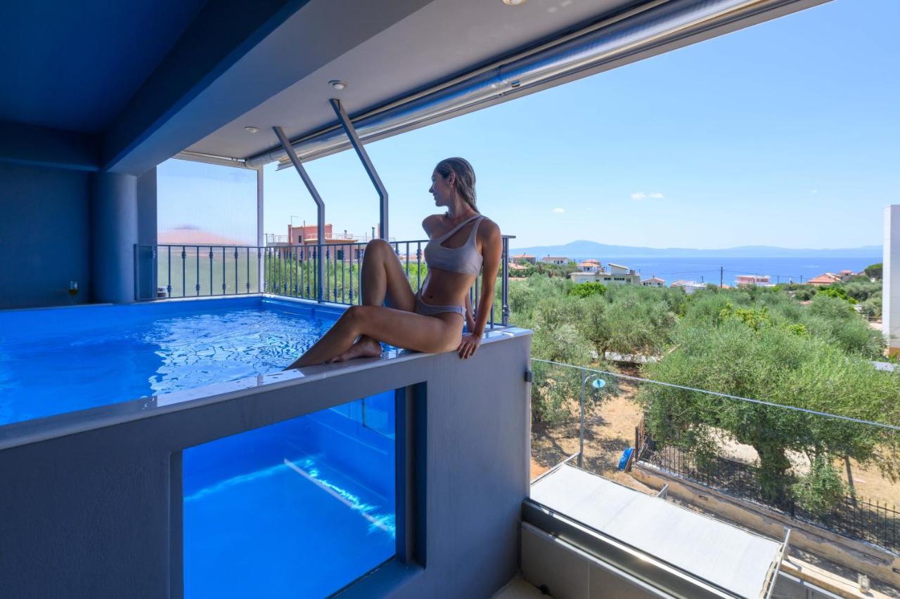 Grand Suites With Private Pools Kalamata Exterior foto